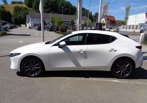 Mazda 3, 2026