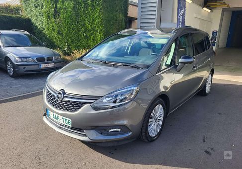 Opel Zafira, 2017