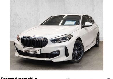 BMW 118, 2023