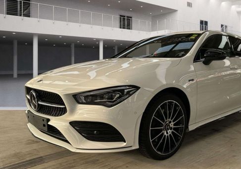 Mercedes-Benz CLA 250, 2021
