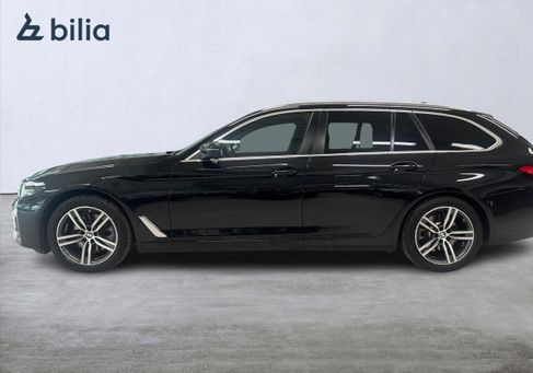 BMW 520, 2024 3