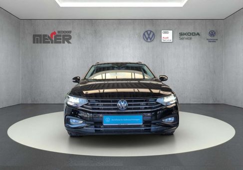 Volkswagen Passat Variant, 2023 2