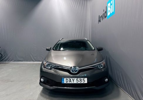 Toyota Auris Touring Sports, 2017