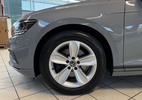 Volkswagen Passat Variant, 2022 3