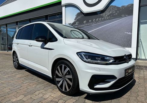Volkswagen Touran, 2021 2