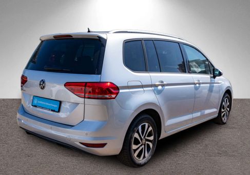 Volkswagen Touran, 2021 3