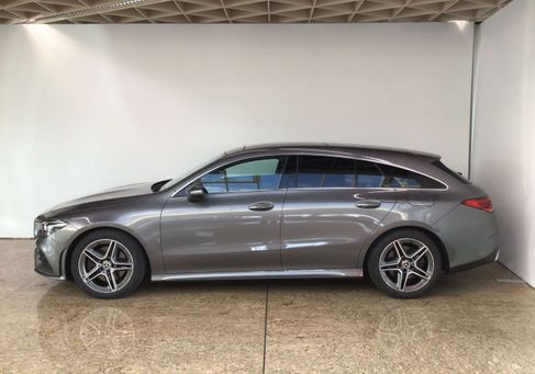 Mercedes-Benz CLA 250, 2022