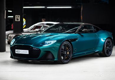 Aston Martin DBS, 2022