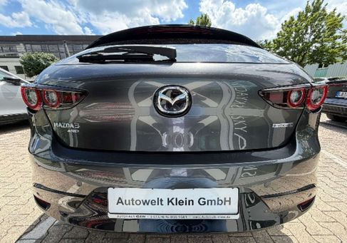Mazda 3, 2023