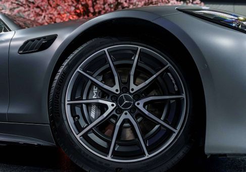 Mercedes-Benz AMG GT, 2025 2