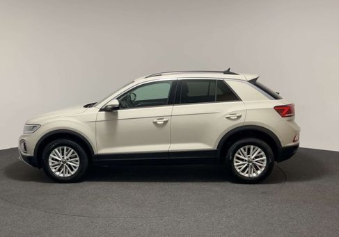 Volkswagen T-Roc, 2023