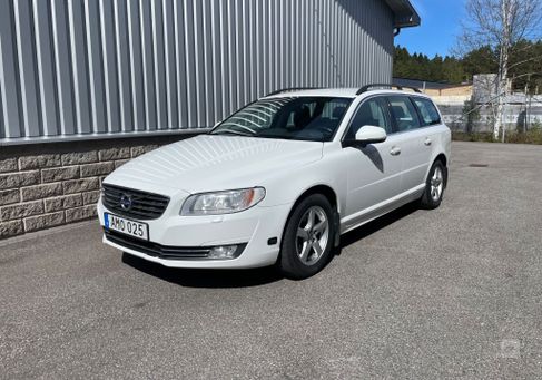 Volvo V70, 2015