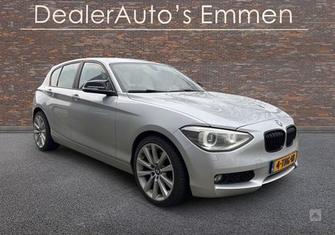 BMW 118, 2013