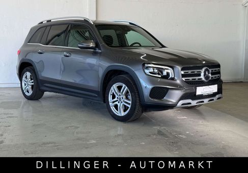 Mercedes-Benz GLB 180, 2022