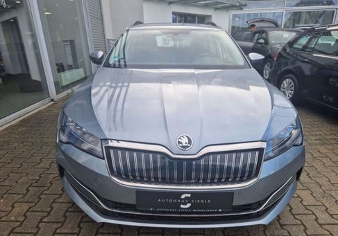 Skoda Superb, 2020