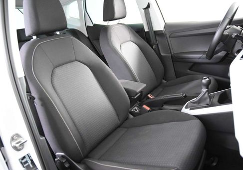 Seat Arona, 2023 3