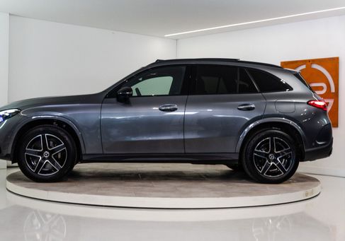 Mercedes-Benz GLC 300, 2023