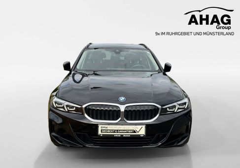 BMW 320, 2022