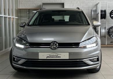 Volkswagen Golf, 2020