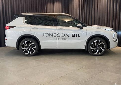 Mitsubishi, 2025