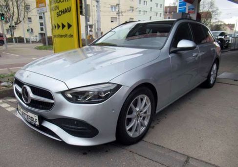 Mercedes-Benz C 220, 2022
