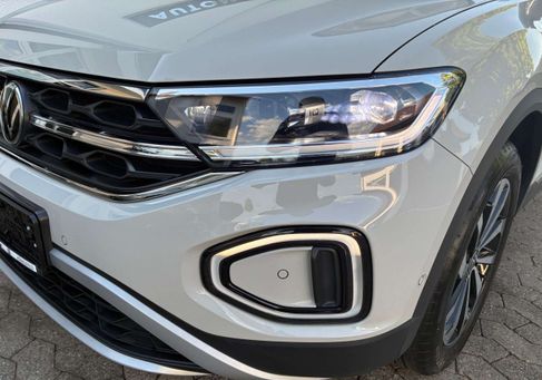 Volkswagen T-Roc, 2022