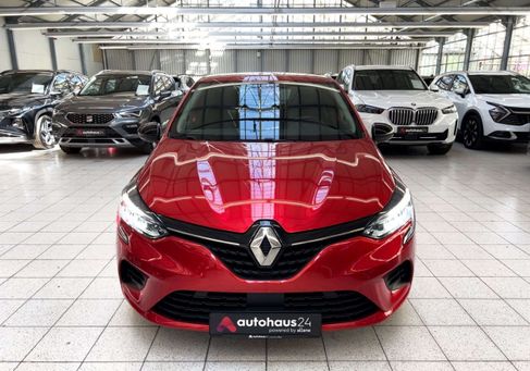 Renault Clio, 2023