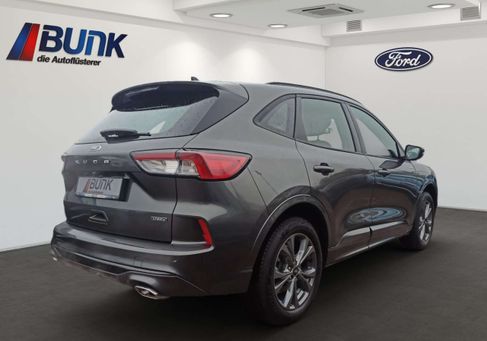 Ford Kuga, 2022