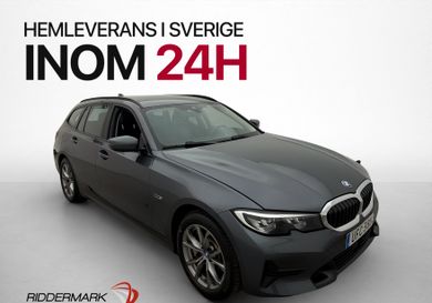 BMW 330, 2022