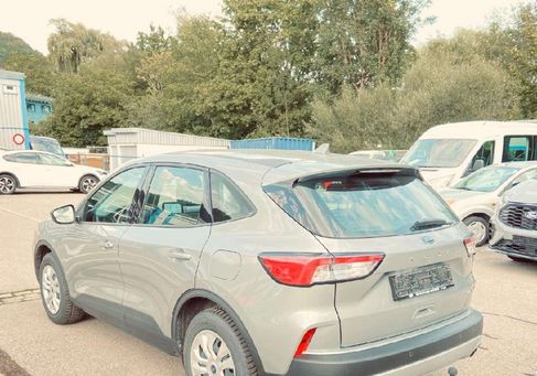 Ford Kuga, 2022