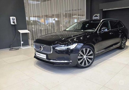 Volvo V90, 2021