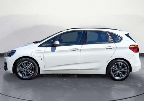 BMW 225, 2019