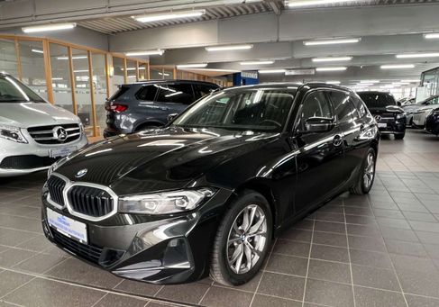 BMW 318, 2022