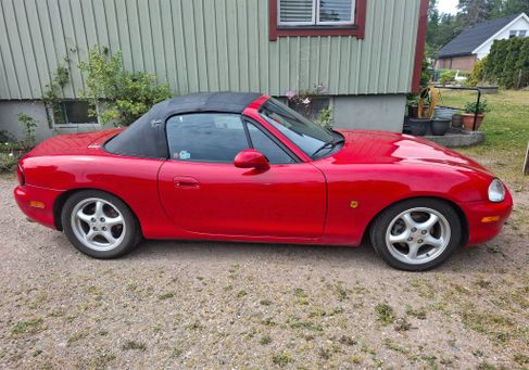 Mazda MX-5, 1998