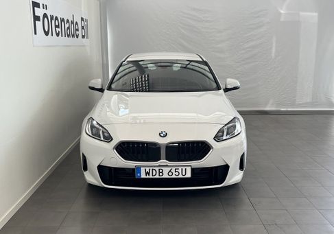 BMW 120, 2026