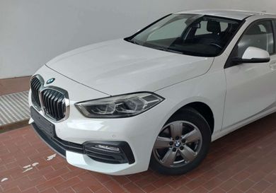 BMW 118, 2021
