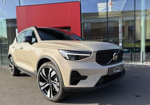 Volvo XC40, 2025 2