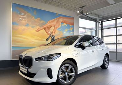 BMW 225, 2022
