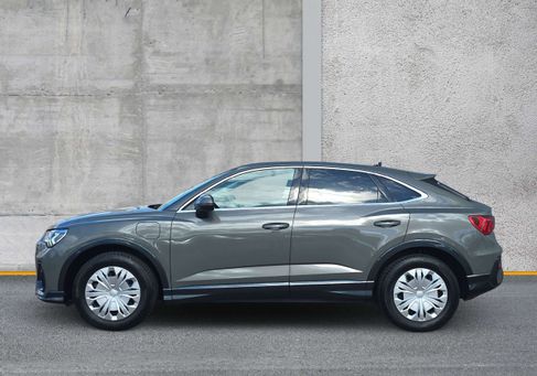 Audi Q3, 2021