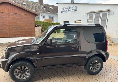 Suzuki Jimny, 2017