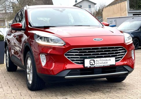 Ford Kuga, 2022