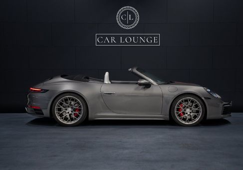 Porsche 911, 2024