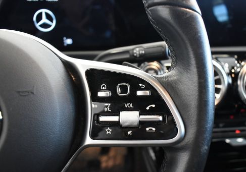 Mercedes-Benz CLA 200 Shooting Brake, 2020