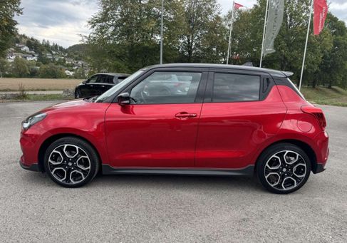 Suzuki Swift, 2022 3