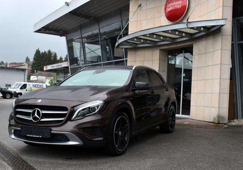 Mercedes-Benz GLA 220, 2018