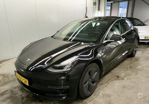 Tesla Model 3, 2019