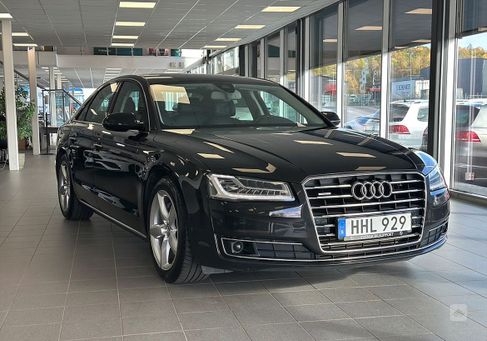 Audi A8, 2014