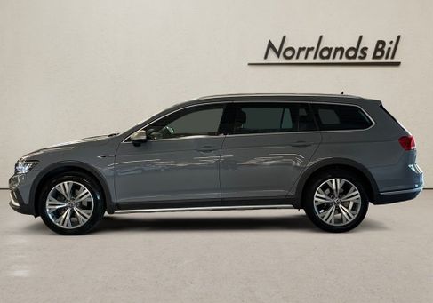 Volkswagen Passat, 2024