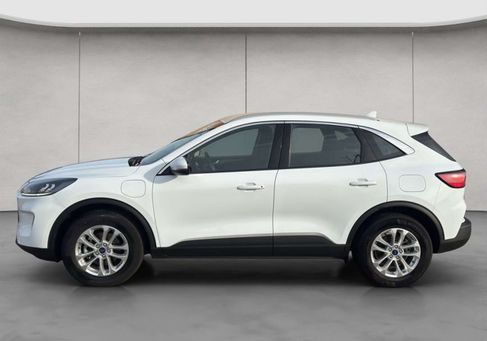 Ford Kuga, 2022