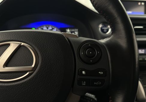 Lexus CT, 2018